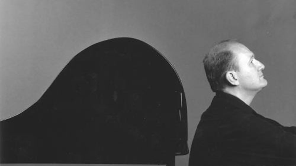 i godt selskab sverre larsen spiller nielsen bach og beethoven kultur koege