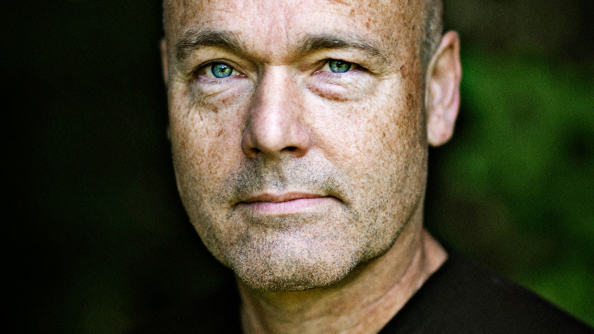 peter oevig dem der ikke tier paa teaterbygningen kultur koege