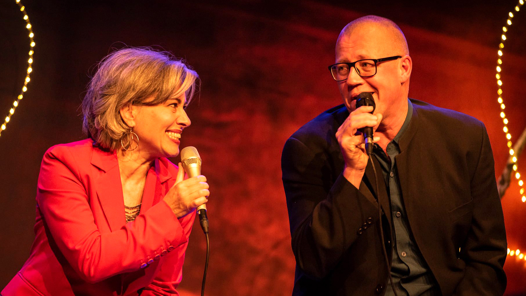 Veronica Mortensen og Niels HP's Julekoncert på Teaterbygningen
